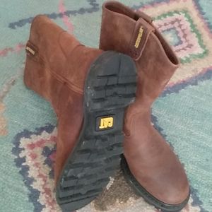 Caterpillar boots